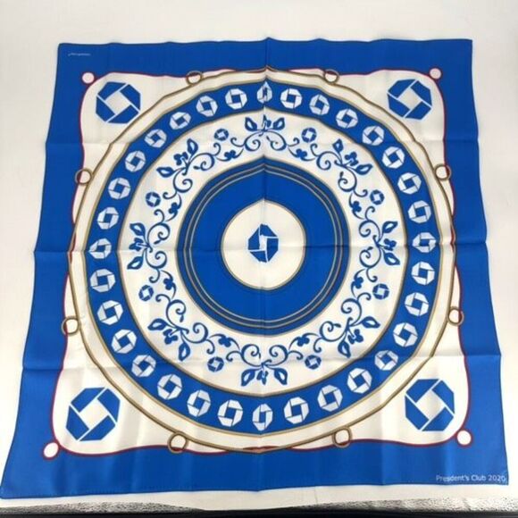 NIB Vineyard Vines Women's Silk‎ Presidents Club 2020 Square Scarf Blue 35x35